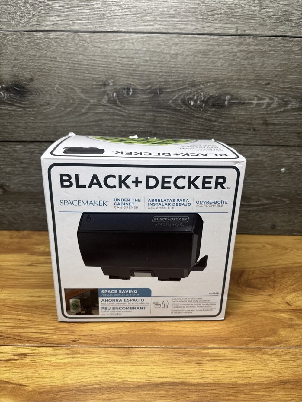 Black & Decker Spacemaker Electric Can Opener Under Cabinet Black CO100B ~New